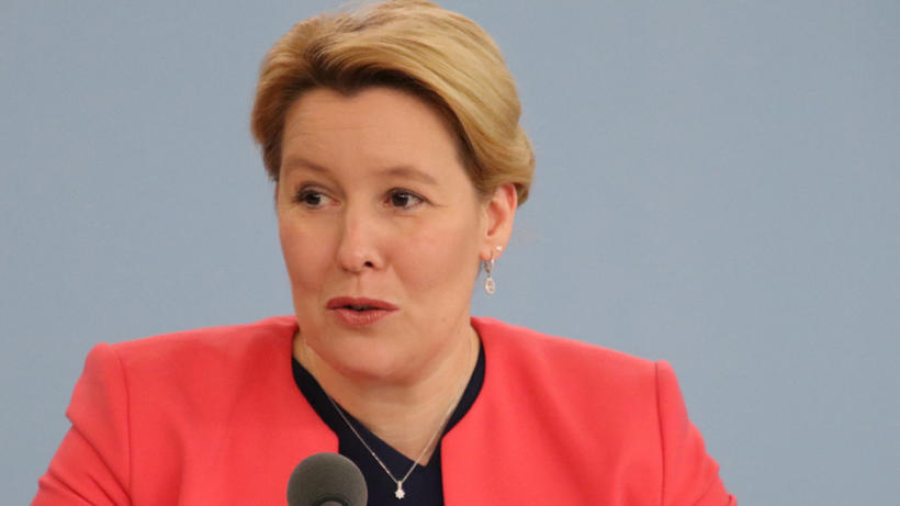 Bundesfamilienministerin FRanziska Giffey - Bild: zwd 