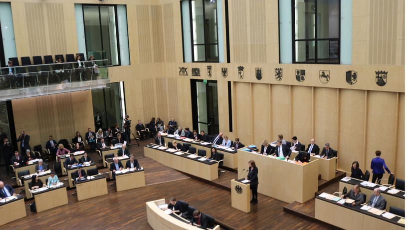 Die rheinland-pfälzische Ministerpräsidentin Malu Dreyer bei ihrem Redebeitrag vor dem Bundesrat. Bild: zwd