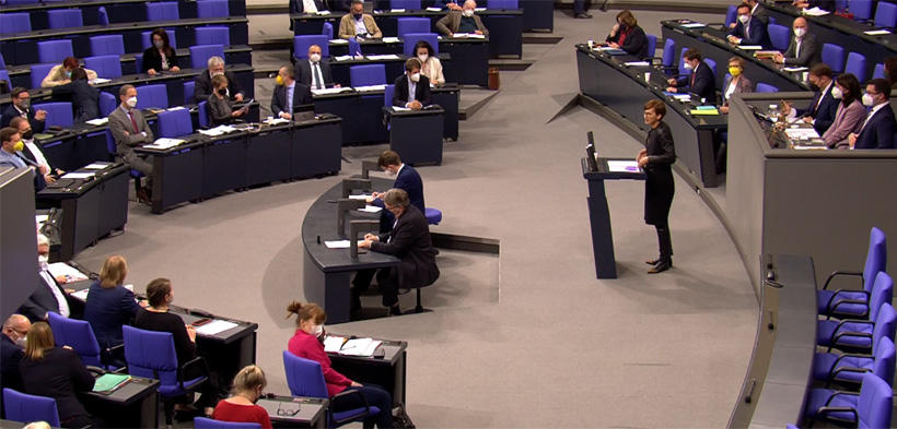Ministerin Stark-Watzinger bei der Haushaltsdebatte des Bundestages zum Einzelplan 30 am 24.03.2022 (Livestream BTG)
