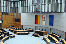 Noch leer: Das Plenum des 
Berliner Abgeordnetenhauses