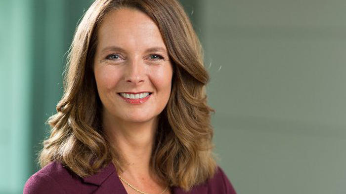 Steht vor gro&szlig;en Herausforderungen: Die neue Bildungsministerin Mecklenburg-Vorpommerns, Bettina Martin (SPD). - Bild: Twitter / @BettinaMartin4