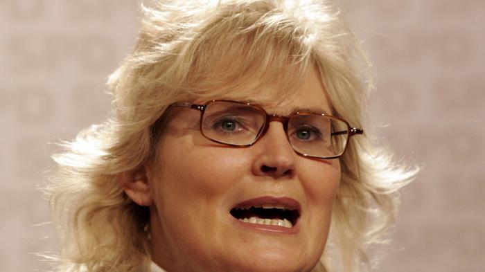 Lambrecht (SPD): Karrieren sollten nicht unter Familienzeiten leiden. - Wikimedia.org / Armin K&uuml;belbeck