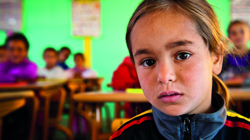 Umfrage: Gesellschaft sollte mehr gegen Kinderarmut unternehmen - Bild: flickr/World Bank Photo Coll.