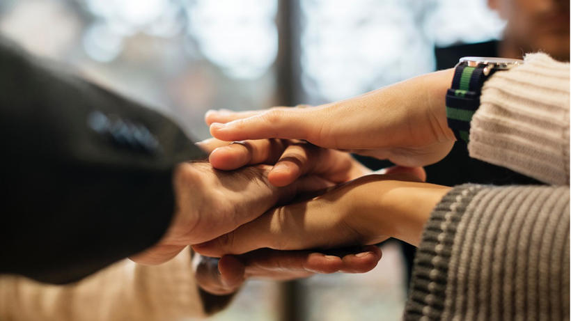Schüleraustausche fördern kulturelle Kompetenzen und wechselseitiges Verständnis.  - Bild: PxHere